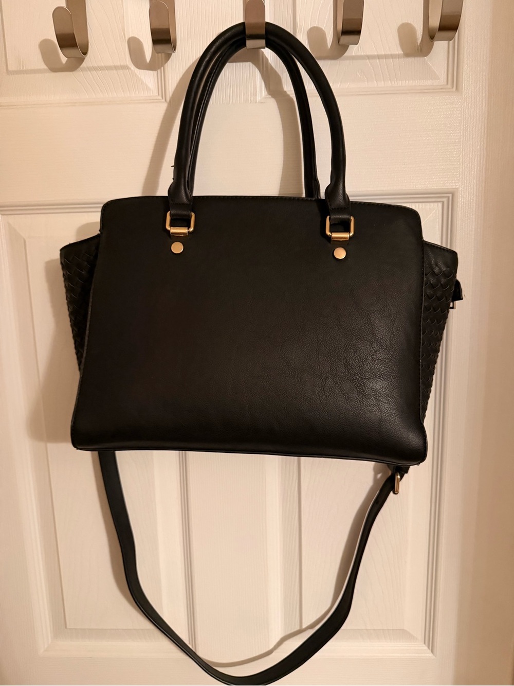 Source Unknown Black Shoulder Bag with Gold Hardware